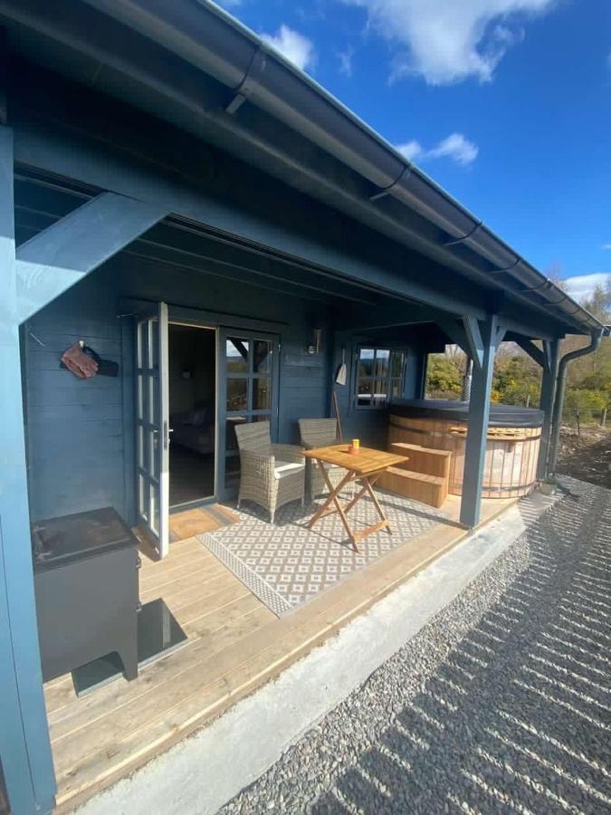 Highland Cabin - Relaxing Hot Tub อินเวอร์เนส ภายนอก รูปภาพ